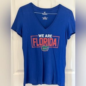 🆕🧡💙Fanatics Women’s UF Gators 🐊V Neck T shirt🧡💙